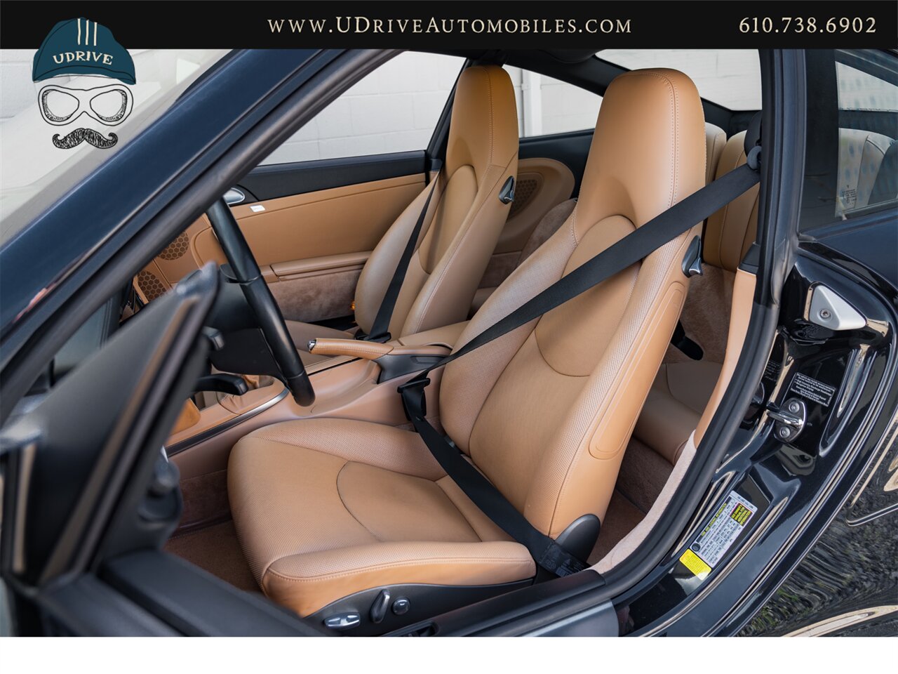 2009 Porsche 911 Turbo  997 6 Speed Manual Chrono Vented Seats Bi-Color Interior - Photo 7 - West Chester, PA 19382