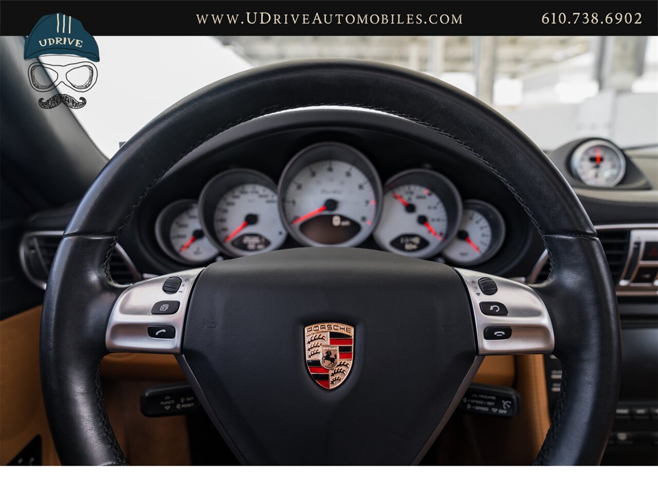 2009 Porsche 911 Turbo  997 6 Speed Manual Chrono Vented Seats Bi-Color Interior - Photo 30 - West Chester, PA 19382