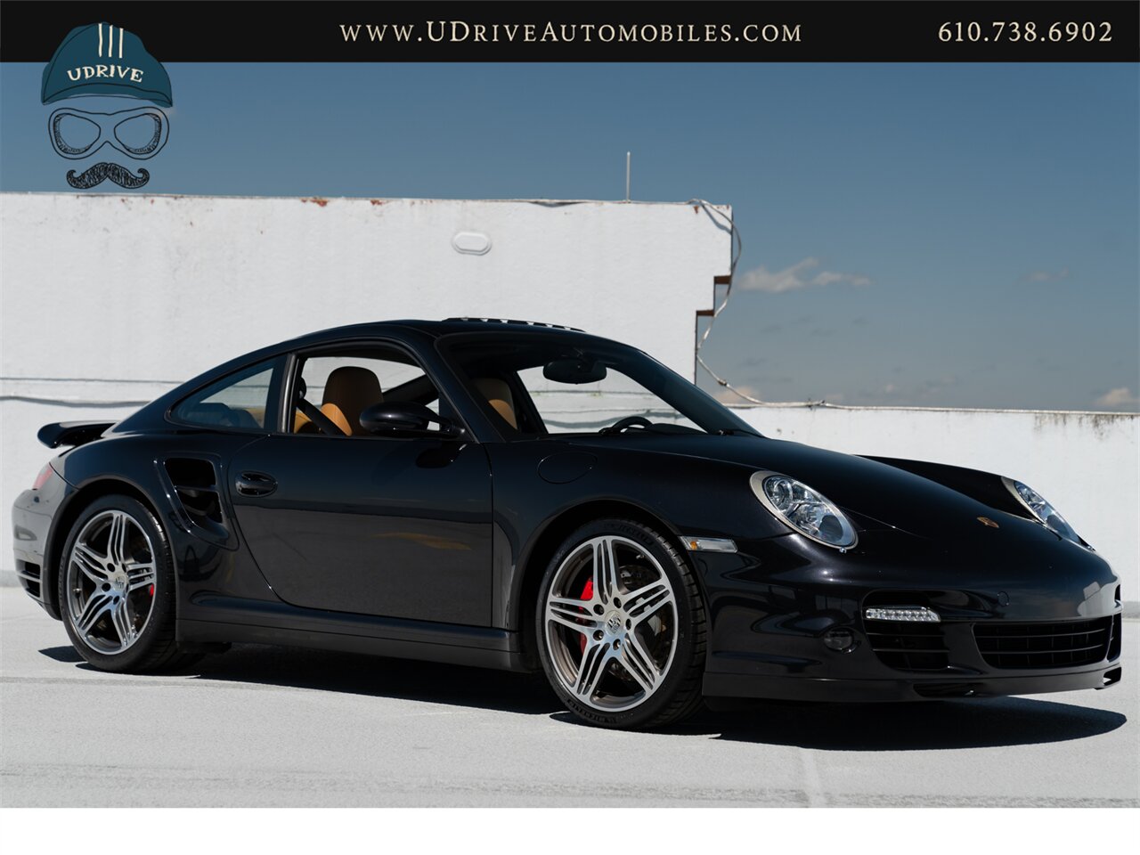 2009 Porsche 911 Turbo  997 6 Speed Manual Chrono Vented Seats Bi-Color Interior - Photo 16 - West Chester, PA 19382