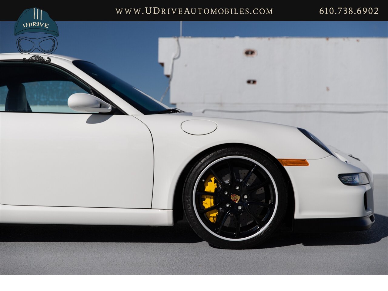 2007 Porsche 911 GT3 Carrara White 11k Miles PCCB Adap Spt Seats  Yellow Stitch Blk Whls Carbon Fiber MSRP $138k - Photo 17 - West Chester, PA 19382