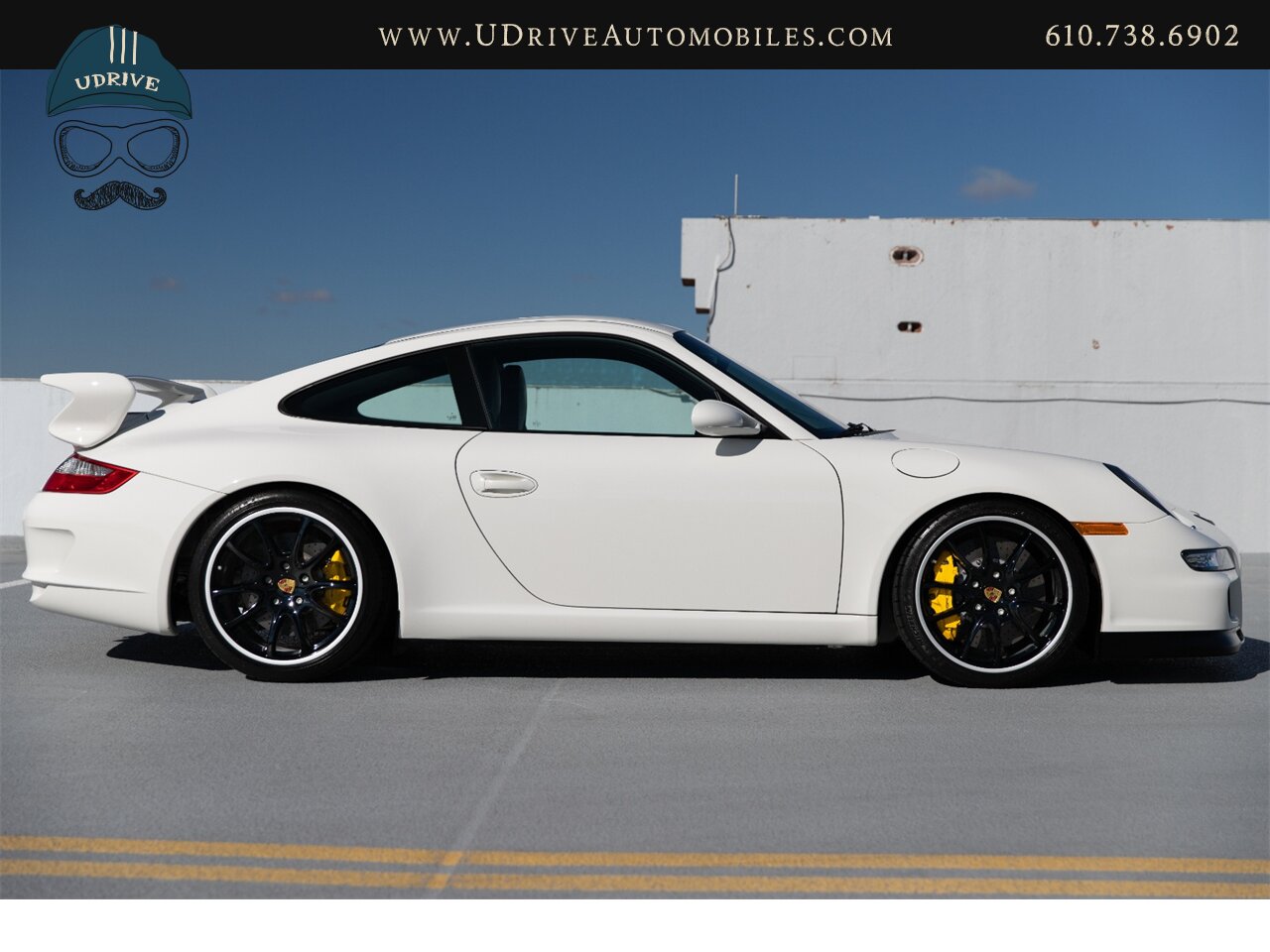 2007 Porsche 911 GT3 Carrara White 11k Miles PCCB Adap Spt Seats  Yellow Stitch Blk Whls Carbon Fiber MSRP $138k - Photo 18 - West Chester, PA 19382