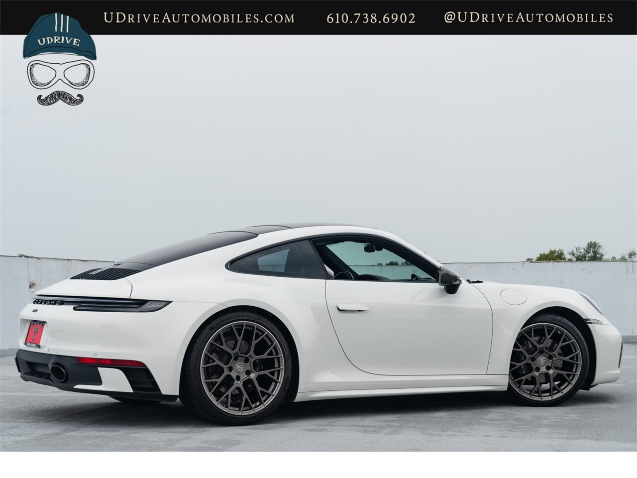 2024 Porsche 911 Carrera T 7 Speed Manual Sport Desgin PKG Chrono FAL - Photo 4 - West Chester, PA 19382