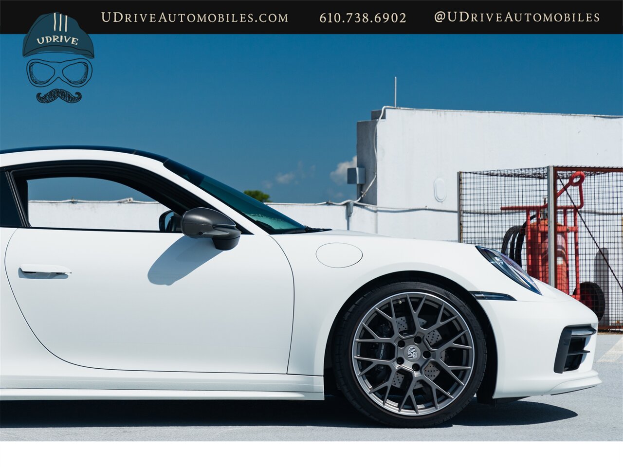 2024 Porsche 911 Carrera T 7 Speed Manual Sport Design PKG Chrono FAL - Photo 16 - West Chester, PA 19382