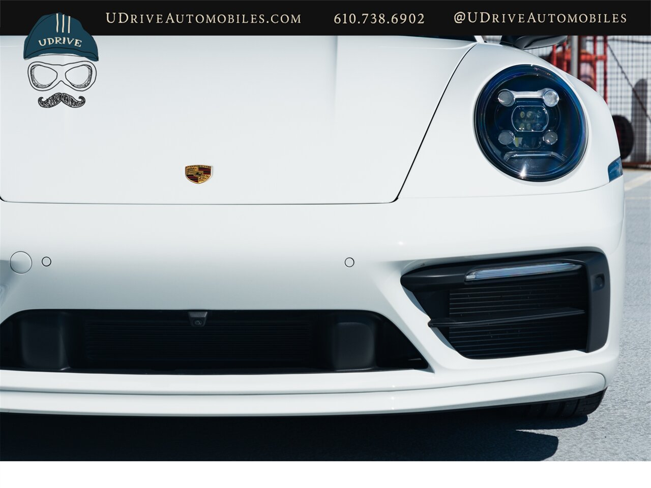 2024 Porsche 911 Carrera T 7 Speed Manual Sport Design PKG Chrono FAL - Photo 12 - West Chester, PA 19382