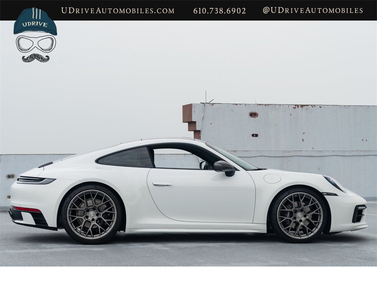 2024 Porsche 911 Carrera T 7 Speed Manual Sport Desgin PKG Chrono FAL - Photo 18 - West Chester, PA 19382