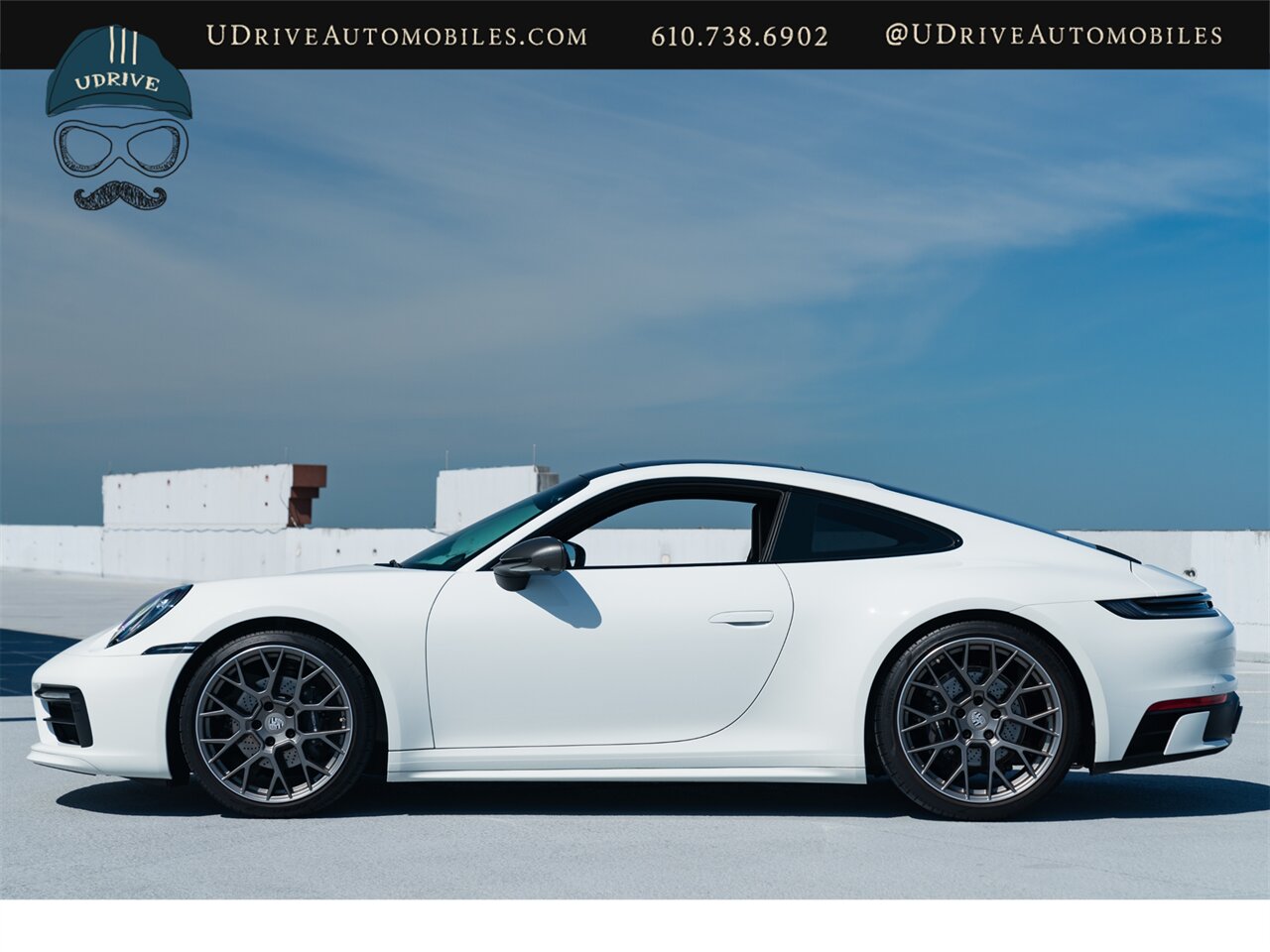 2024 Porsche 911 Carrera T 7 Speed Manual Sport Design PKG Chrono FAL - Photo 9 - West Chester, PA 19382