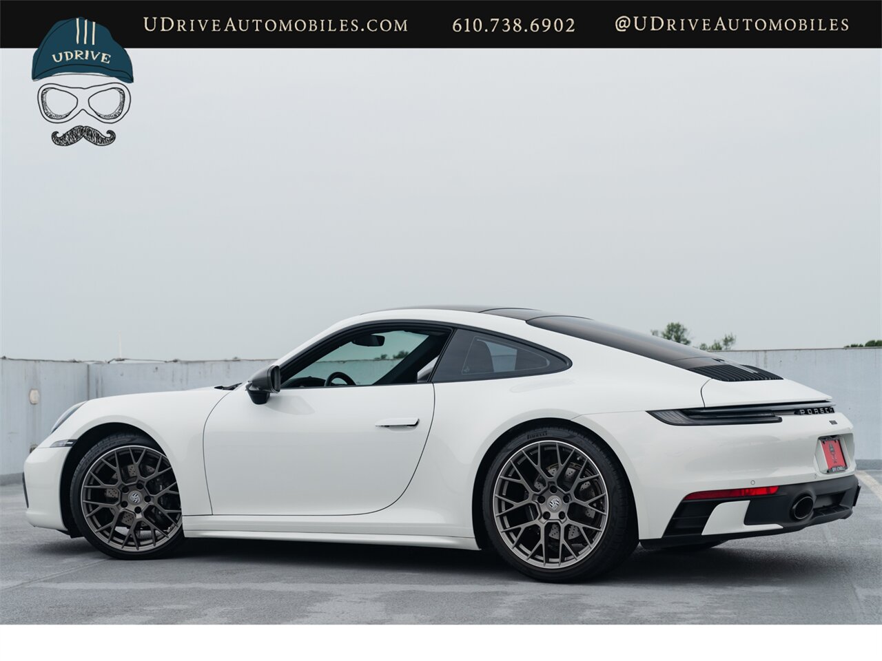 2024 Porsche 911 Carrera T 7 Speed Manual Sport Desgin PKG Chrono FAL - Photo 6 - West Chester, PA 19382