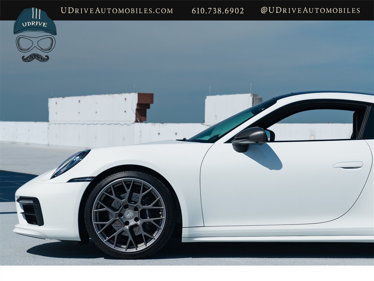 2024 Porsche 911 Carrera T 7 Speed Manual Sport Design PKG Chrono FAL - Photo 10 - West Chester, PA 19382
