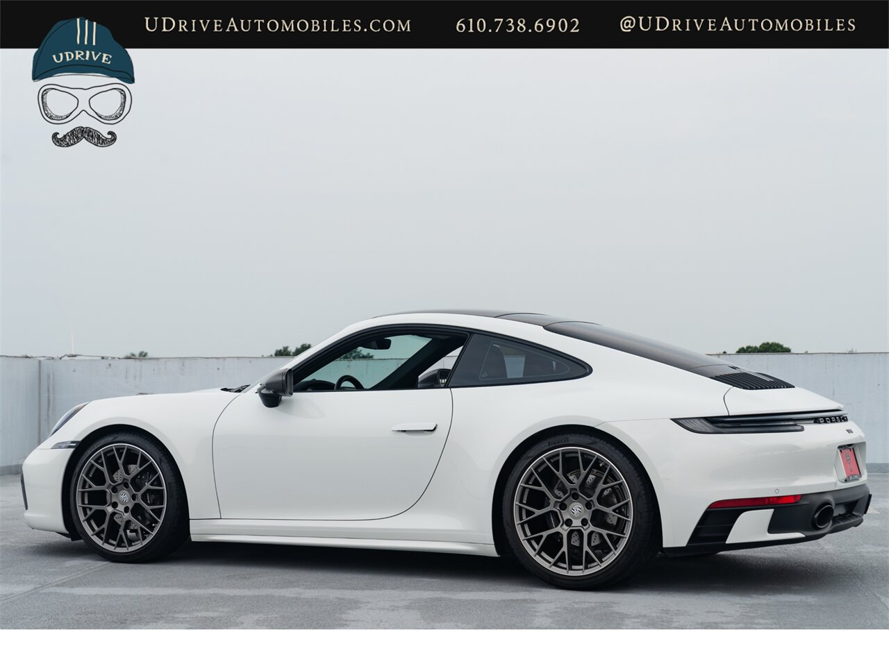 2024 Porsche 911 Carrera T 7 Speed Manual Sport Desgin PKG Chrono FAL - Photo 22 - West Chester, PA 19382