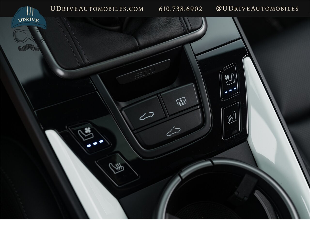 2024 Porsche 911 Carrera T 7 Speed Manual Sport Desgin PKG Chrono FAL - Photo 44 - West Chester, PA 19382