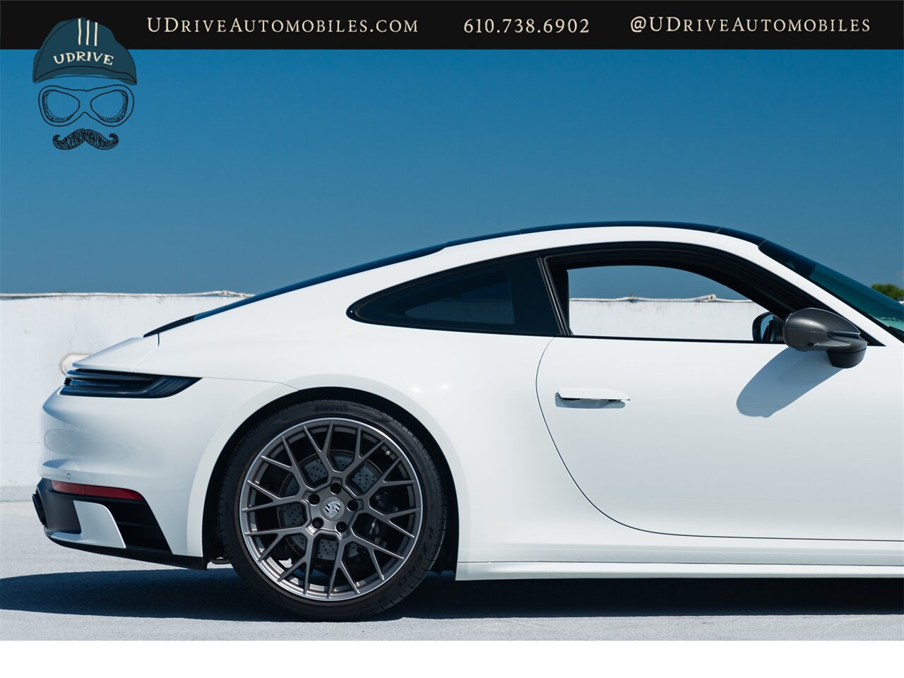 2024 Porsche 911 Carrera T 7 Speed Manual Sport Design PKG Chrono FAL - Photo 18 - West Chester, PA 19382