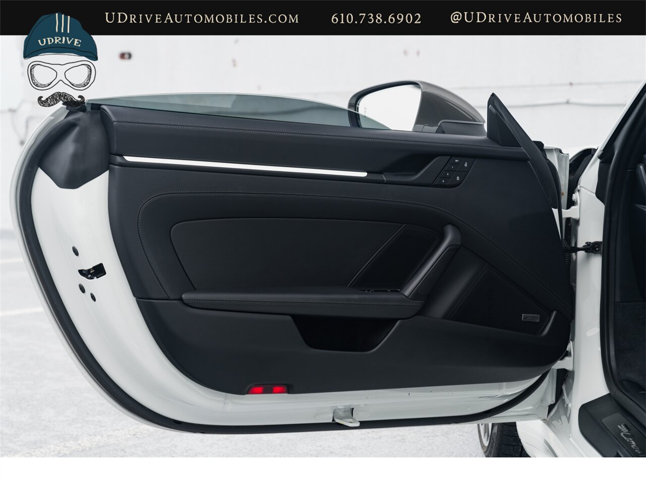 2024 Porsche 911 Carrera T 7 Speed Manual Sport Desgin PKG Chrono FAL - Photo 25 - West Chester, PA 19382