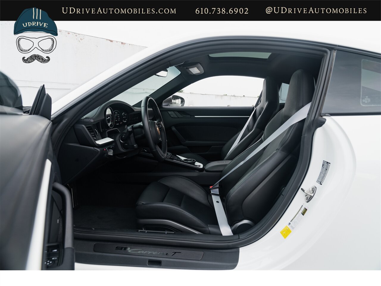 2024 Porsche 911 Carrera T 7 Speed Manual Sport Desgin PKG Chrono FAL - Photo 29 - West Chester, PA 19382