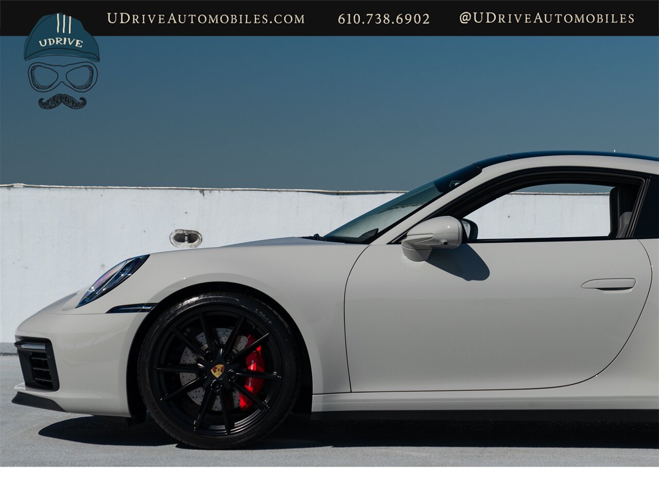 2022 Porsche 911 Carrera S  992S Chalk 7 Speed Manual Spt Pkg Prem Pkg Adap Spt Seats - Photo 11 - West Chester, PA 19382