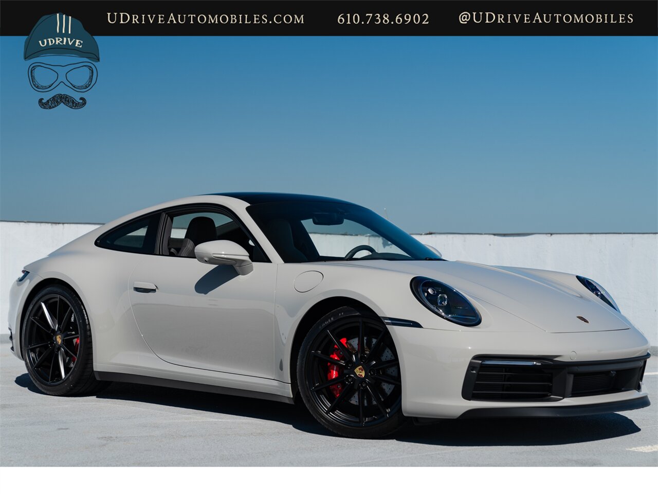 2022 Porsche 911 Carrera S  992S Chalk 7 Speed Manual Spt Pkg Prem Pkg Adap Spt Seats - Photo 4 - West Chester, PA 19382