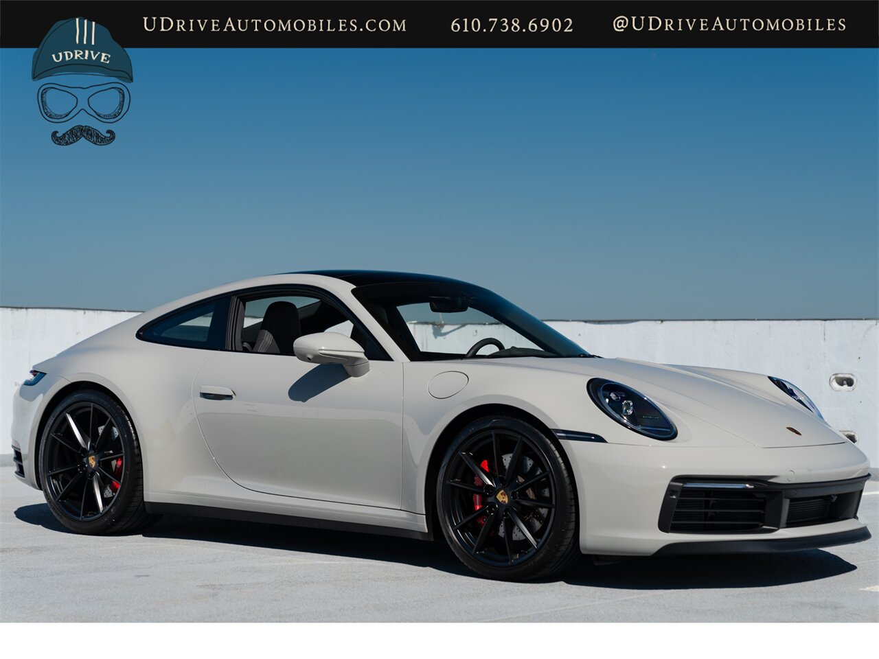 2022 Porsche 911 Carrera S  992S Chalk 7 Speed Manual Spt Pkg Prem Pkg Adap Spt Seats - Photo 16 - West Chester, PA 19382