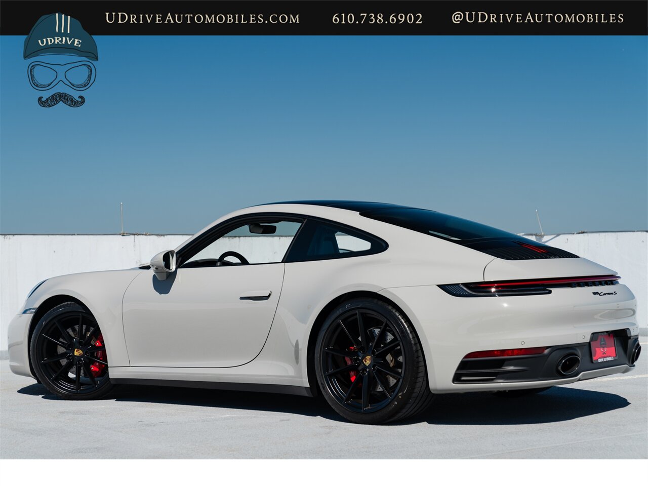 2022 Porsche 911 Carrera S  992S Chalk 7 Speed Manual Spt Pkg Prem Pkg Adap Spt Seats - Photo 5 - West Chester, PA 19382