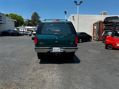 1997 Ford Expedition XLT   - Photo 4 - Redding, CA 96001