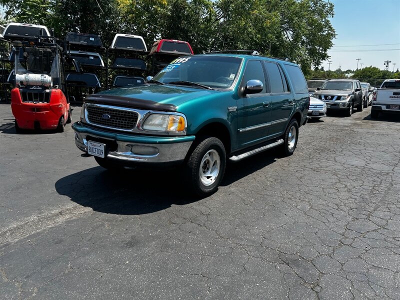 1997 Ford Expedition XLT - Photo 1 - Redding, CA 96001