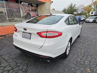 2015 Ford Fusion S   - Photo 7 - Redding, CA 96001