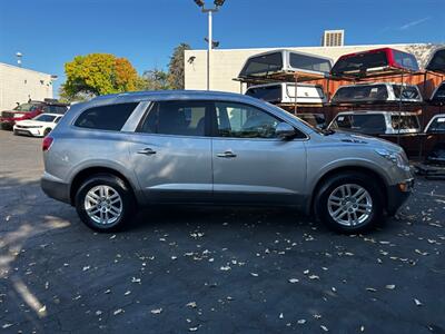 2008 Buick Enclave CX   - Photo 3 - Redding, CA 96001