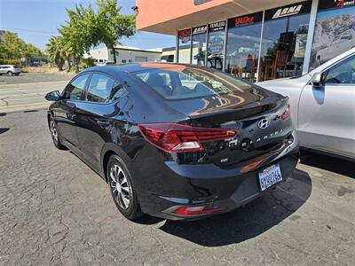 2020 Hyundai ELANTRA SE   - Photo 5 - Redding, CA 96001