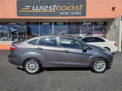 2014 Ford Fiesta SE   - Photo 8 - Redding, CA 96001