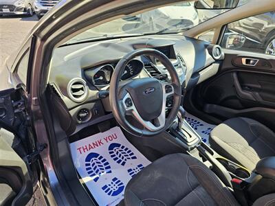 2014 Ford Fiesta SE   - Photo 9 - Redding, CA 96001