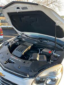 2016 Chevrolet Equinox LTZ   - Photo 8 - Redding, CA 96001