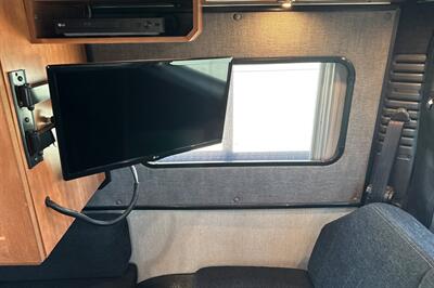 2017 Roadtrek Zion SRT   - Photo 16 - Santa Fe Springs, CA 90670