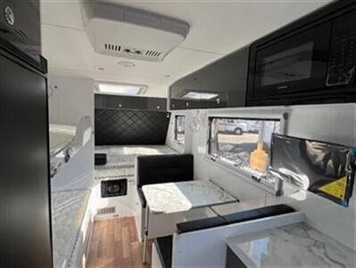 2025 MDC XT17HRT FAMILY 25FT   - Photo 19 - Santa Fe Springs, CA 90670