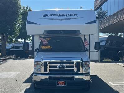 2023 Forest River Sunseeker 3250DSLE   - Photo 2 - Santa Fe Springs, CA 90670