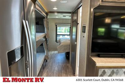 2023 Jayco SENECA 37L   - Photo 27 - Dublin, CA 94568