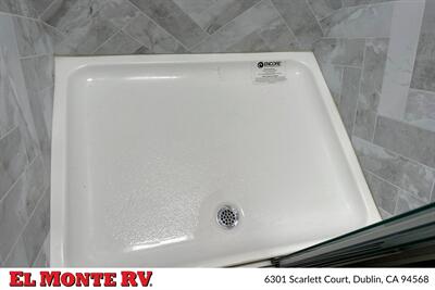 2023 Jayco SENECA 37L   - Photo 32 - Dublin, CA 94568