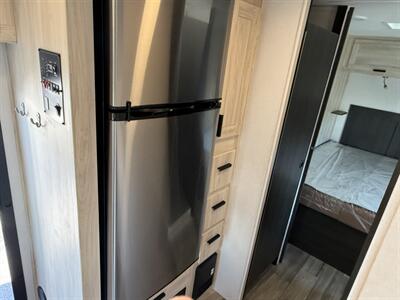 2024 Forest River Sunseeker 2950LE   - Photo 11 - Las Vegas, NV 89121