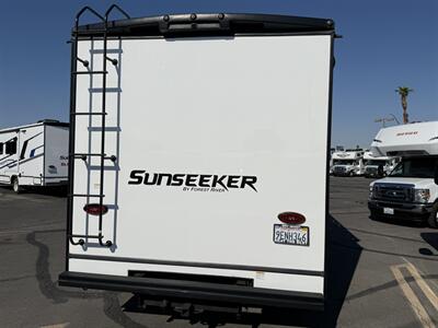 2024 Forest River Sunseeker 2950LE   - Photo 4 - Las Vegas, NV 89121