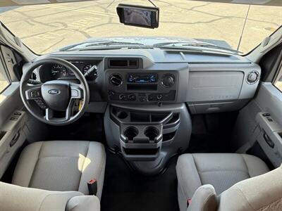 2024 Forest River Sunseeker 2950LE   - Photo 9 - Santa Fe Springs, CA 90670