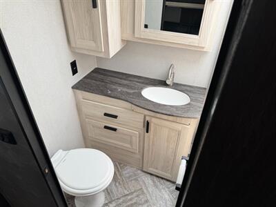 2024 Forest River Sunseeker 3010DS   - Photo 23 - Orlando, FL 32808