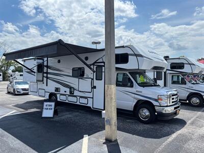 2024 Forest River Sunseeker 3010DS   - Photo 9 - Orlando, FL 32808
