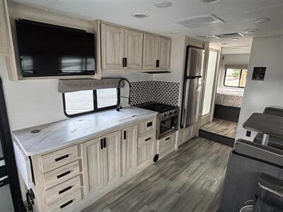 2024 Forest River Sunseeker 3010DS   - Photo 22 - Orlando, FL 32808