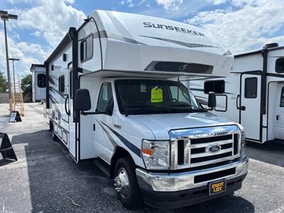 2024 Forest River Sunseeker 3010DS   - Photo 6 - Orlando, FL 32808