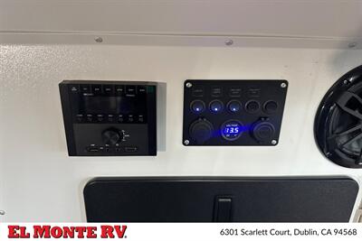 2024 Mission Overland Trail Dog 15FT   - Photo 20 - Dublin, CA 94568