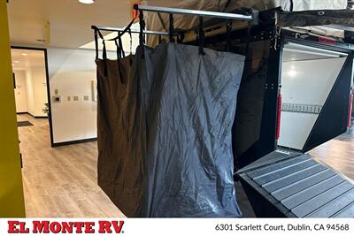 2024 Mission Overland Trail Dog 15FT   - Photo 26 - Dublin, CA 94568