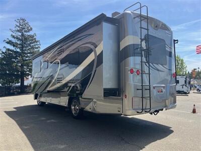 2019 Newmar Bay Star M-3014   - Photo 7 - Dublin, CA 94568