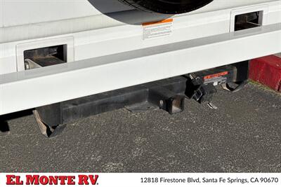 2025 Thor Four Winds 22E   - Photo 5 - Santa Fe Springs, CA 90670