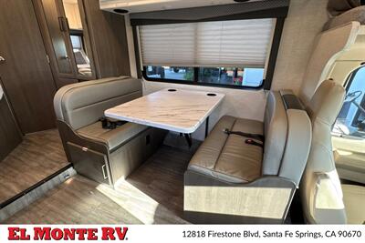 2025 Thor Four Winds 22E   - Photo 14 - Santa Fe Springs, CA 90670