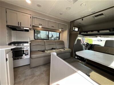 2025 Coachmen Leprechaun 260QB   - Photo 8 - Dublin, CA 94568