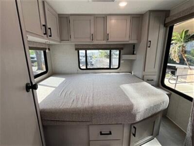 2025 Coachmen Leprechaun 260QB   - Photo 17 - Dublin, CA 94568