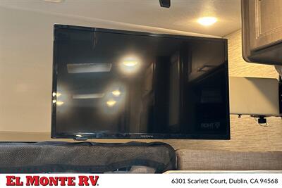 2024 Thor Four Winds 22E   - Photo 16 - Dublin, CA 94568