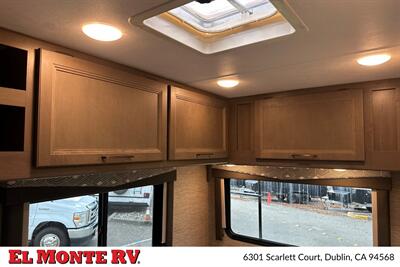 2024 Thor Four Winds 22E   - Photo 35 - Dublin, CA 94568